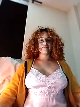 Snapshot of EmmaMelissa0521 chatting on 10/23/25, 04:34 EmmaMelissa0521 online show from 10/23/25, 04:34