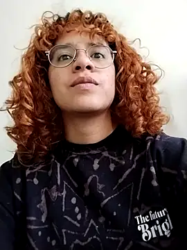 Snapshot of EmmaMelissa0521 chatting on 11/14/25, 08:51 EmmaMelissa0521 online show from 11/14/25, 08:51