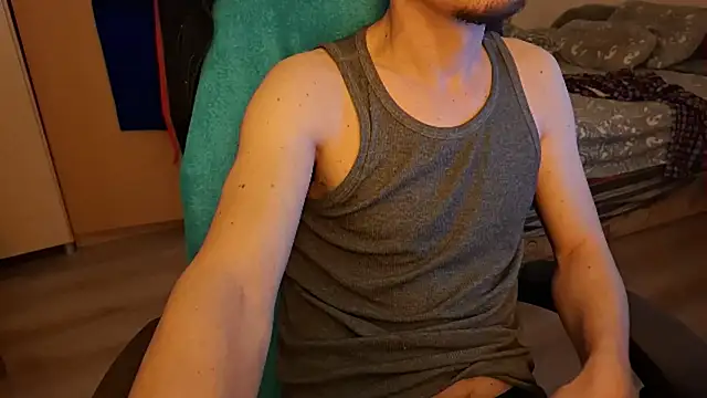 Snapshot of Danyell_K287 chatting on 01/05/25, 07:39 Danyell K287 online show from 01/05/25, 07:39