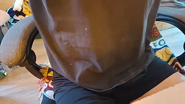 Snapshot of Danyell_K287 chatting on 02/18/26, 06:42 Danyell K287 online show from 02/18/26, 06:42