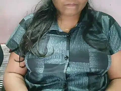 Desi14321 online show from 04/27/26, 04:49