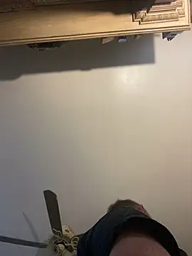 Snapshot of smokeymt420 chatting on 12/08/24, 04:28 smokeymt420 online show from 12/08/24, 04:28