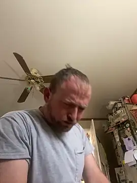 Snapshot of smokeymt420 chatting on 02/16/25, 04:53 smokeymt420 online show from 02/16/25, 04:53