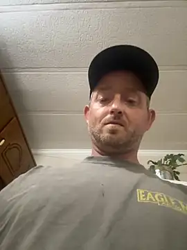 Snapshot of smokeymt420 chatting on 11/08/25, 05:18 smokeymt420 online show from 11/08/25, 05:18