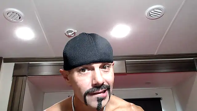 ThickD2C online show from 12/17/25, 06:25