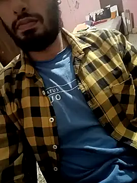 Snapshot of SimplyKarthik09 chatting on 12/29/24, 08:26 SimplyKarthik09 online show from 12/29/24, 08:26