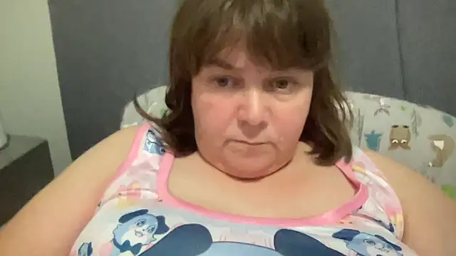 Snapshot of ParisNova chatting on 11/23/25, 03:50 ParisNova online show from 11/23/25, 03:50