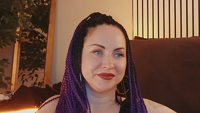 Snapshot of lily_conor chatting on 03/16/25, 02:53 lily conor online show from 03/16/25, 02:53