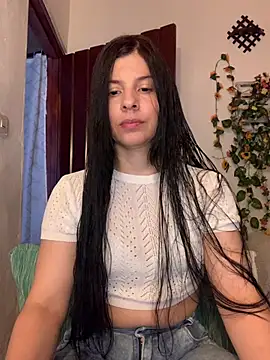 Estefani 32 online show from 07/11/26, 05:37