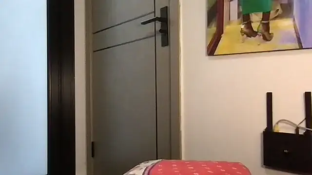 choco petite online show from 04/01/26, 12:06