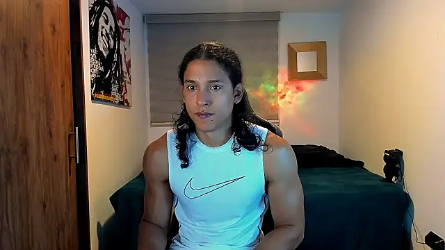 Snapshot of Liam_V chatting on 01/17/25, 10:00 Liam V online show from 01/17/25, 10:00