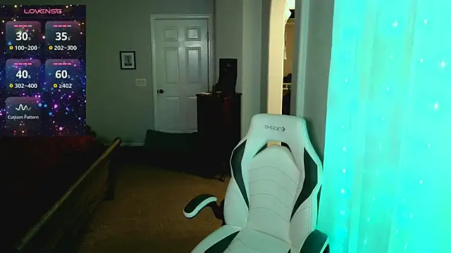 britteebee online show from 11/09/25, 08:34