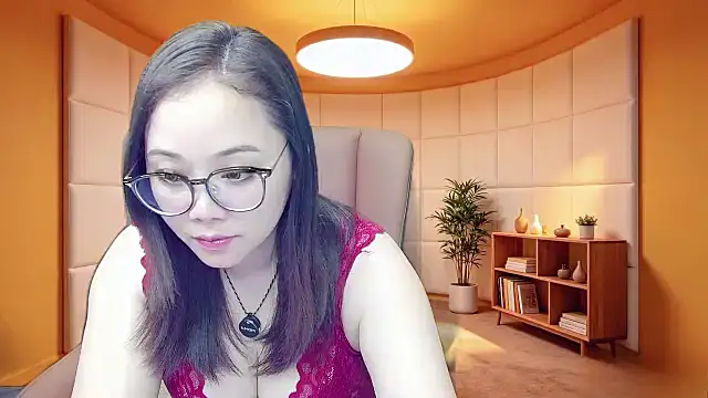 Giuliam online show from 05/14/26, 01:29