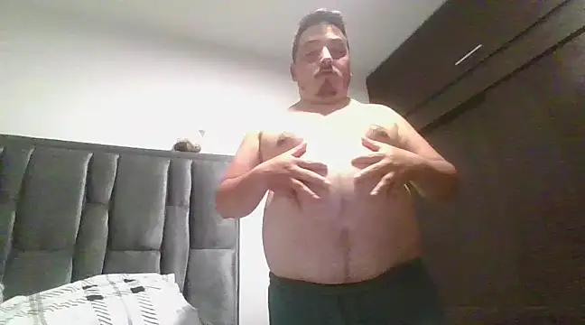 Snapshot of antonycruz chatting on 12/18/24, 03:15 antonycruz online show from 12/18/24, 03:15