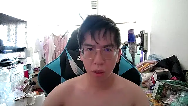 Snapshot of charlie_xdd chatting on 04/26/26, 07:50 charlie xdd online show from 04/26/26, 07:50