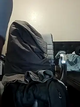 Snapshot of biggreen850 chatting on 01/02/25, 11:49 biggreen850 online show from 01/02/25, 11:49