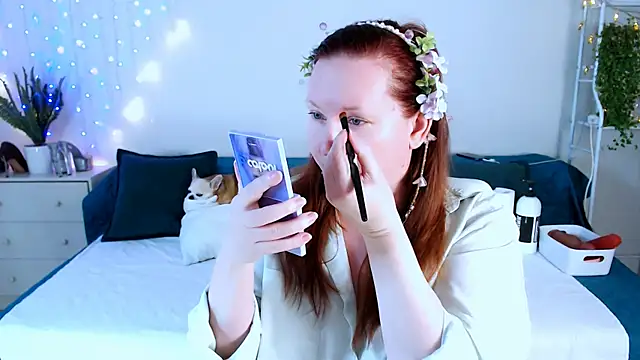 GoddessLara online show from 11/28/25, 12:13