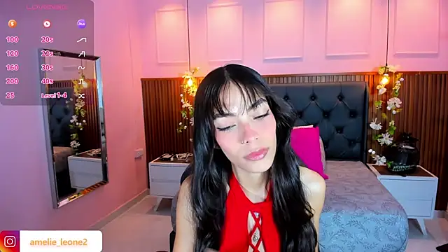 AMELIELEONE online show from 01/19/26, 12:20