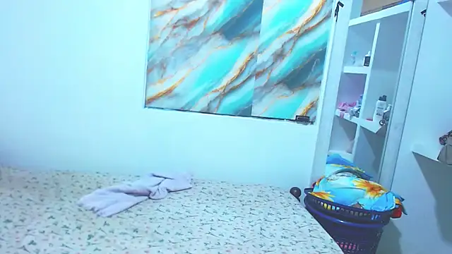 cositarrica xxx online show from 04/13/26, 04:45