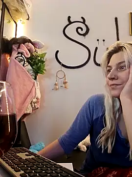 ScarletCallings420 online show from 11/22/25, 08:08