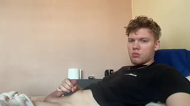 Snapshot of sexybooii6968 chatting on 11/05/25, 09:31 sexybooii6968 online show from 11/05/25, 09:31