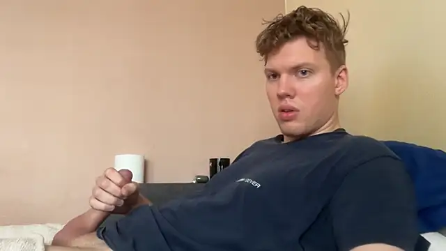 Snapshot of sexybooii6968 chatting on 11/10/25, 10:58 sexybooii6968 online show from 11/10/25, 10:58