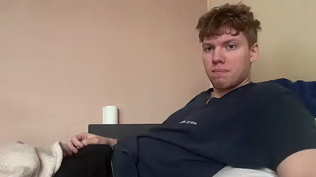 Snapshot of sexybooii6968 chatting on 11/12/25, 10:26 sexybooii6968 online show from 11/12/25, 10:26