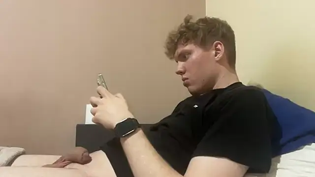 Snapshot of sexybooii6968 chatting on 11/15/25, 08:05 sexybooii6968 online show from 11/15/25, 08:05