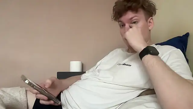 Snapshot of sexybooii6968 chatting on 12/15/25, 10:19 sexybooii6968 online show from 12/15/25, 10:19