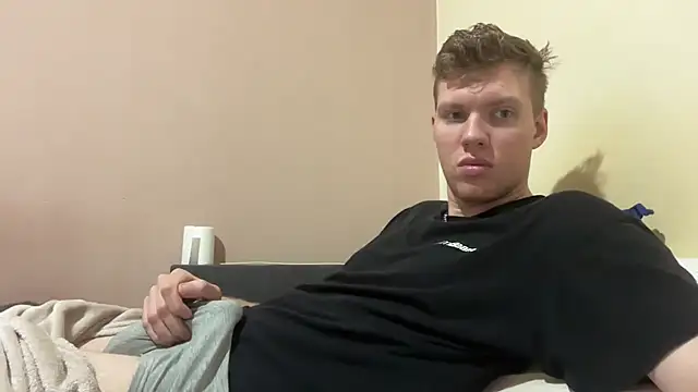 sexybooii6968 online show from 01/16/26, 04:11