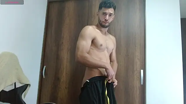 Noah jhonsonn online show from 02/02/25, 01:30