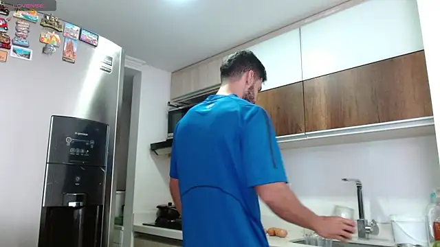 Noah jhonsonn online show from 03/01/25, 12:45