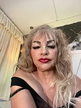 Snapshot of scarlett_sexx69 chatting on 07/01/26, 11:45 scarlett sexx69 online show from 07/01/26, 11:45