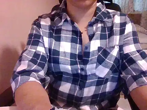 Pinky 4 online show from 09/29/25, 12:21