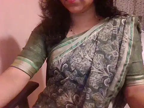 Pinky 4 online show from 11/08/25, 02:17