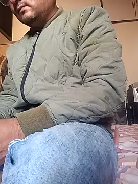 Snapshot of hornydick4you chatting on 12/16/24, 03:19 hornydick4you online show from 12/16/24, 03:19