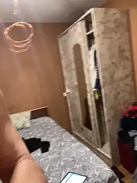 69sexyiestass online show from 02/15/26, 06:21