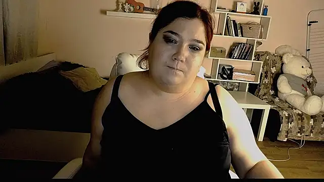 Snapshot of Vi-Vixen chatting on 12/25/24, 05:58 Vi-Vixen online show from 12/25/24, 05:58