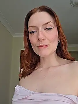 Evelyn Jade online show from 05/08/26, 02:55