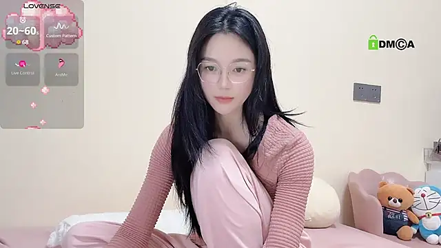 Snapshot of tiramesusu chatting on 02/15/25, 02:55 tiramesusu online show from 02/15/25, 02:55