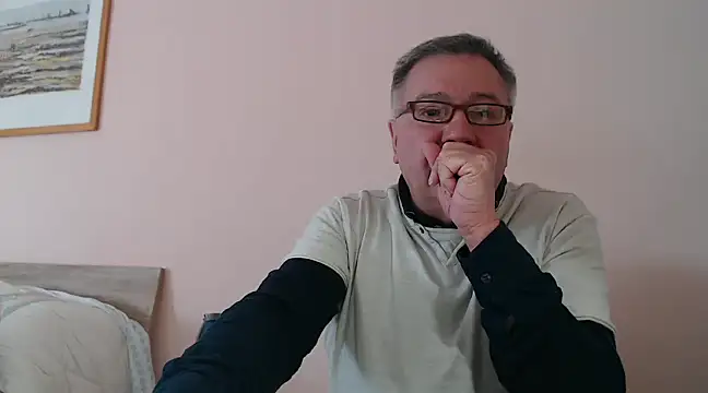 Snapshot of YOU6me chatting on 01/30/25, 10:19 YOU6me online show from 01/30/25, 10:19