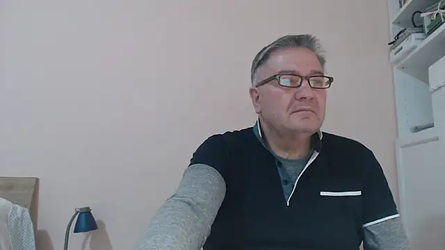 Snapshot of YOU6me chatting on 02/12/25, 05:48 YOU6me online show from 02/12/25, 05:48