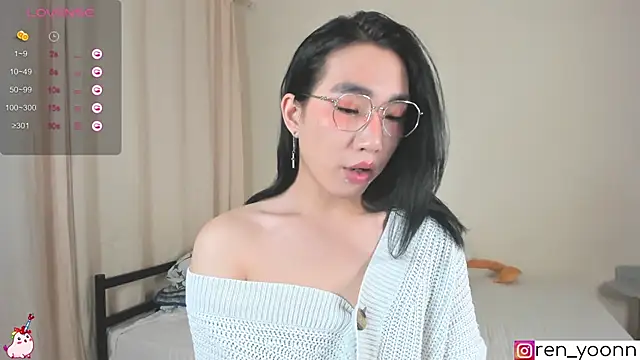 Snapshot of Ren_yoon chatting on 09/27/25, 09:53 Ren yoon online show from 09/27/25, 09:53