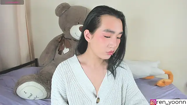 Snapshot of Ren_yoon chatting on 10/26/25, 07:03 Ren yoon online show from 10/26/25, 07:03