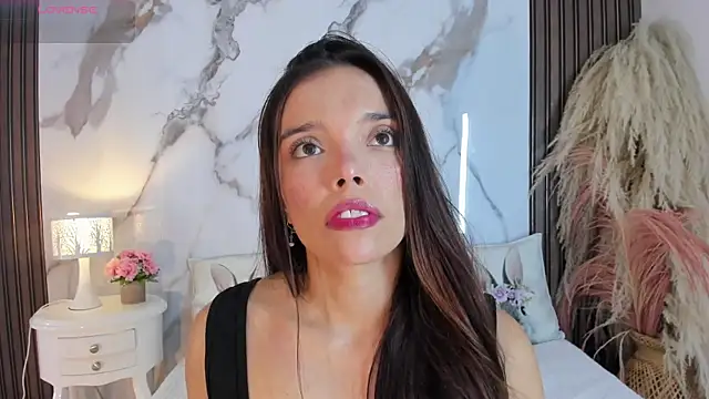 hannahill69 online show from 03/27/26, 05:02