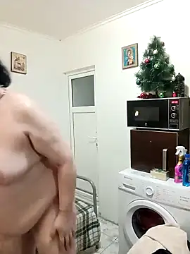 RidemerafSuzana online show from 04/15/26, 07:21