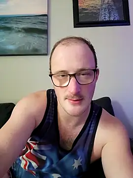 Snapshot of gdawg78 chatting on 11/11/25, 09:59 gdawg78 online show from 11/11/25, 09:59