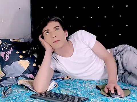 camii extrange online show from 03/14/26, 06:35