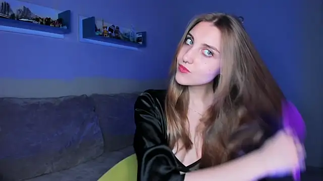 CassiaBlade1 online show from 12/07/24, 07:21