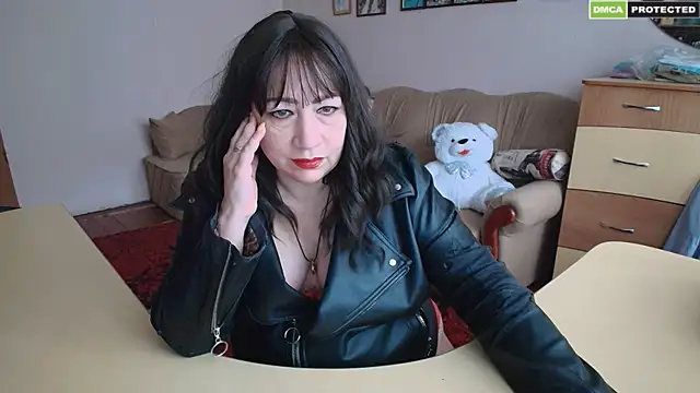 Lucretia Goldi  online show from 03/16/25, 02:22